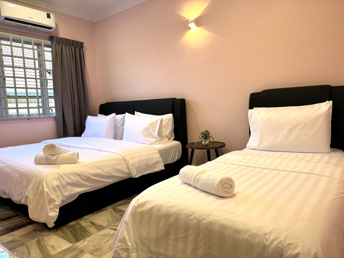 Bedroom 4, Permai Duyung Corner FunStay - 4R3B, Seremban