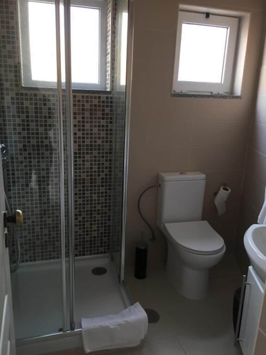 Bathroom 5, Vila dos Avós, Figueira da Foz