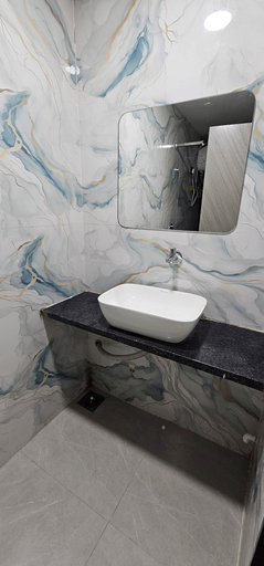 Bathroom 3, Hotel HR King, Ahmadabad