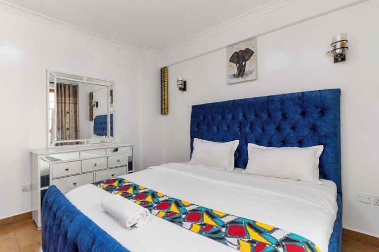 Room 4, Luxury 4BR Kilimani - Rooftop Pool & Gym, Dagoretti North