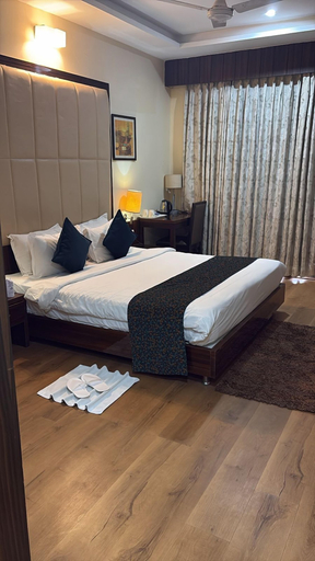 Bedroom 3, KRSNA Lila By The Blues Hotels, Ahmadabad