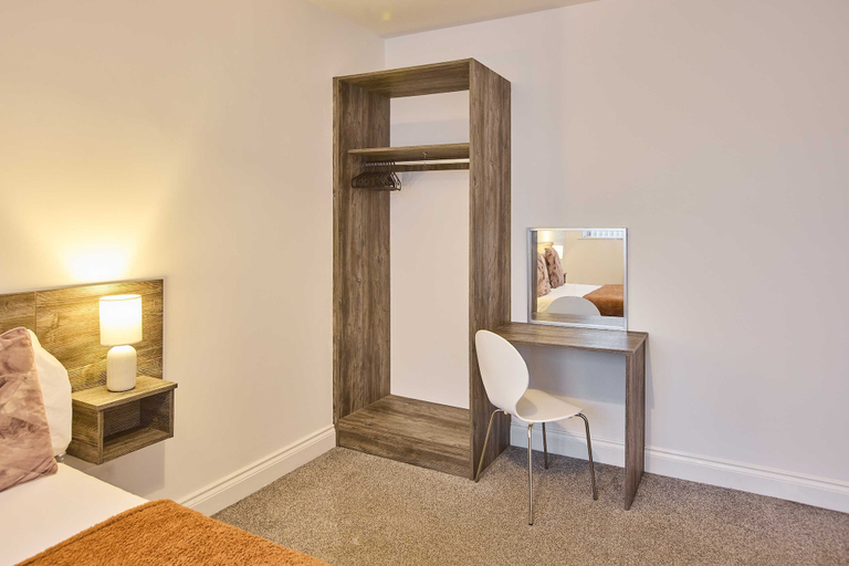 Room 3, Host Stay Promenade Suite, Blackpool
