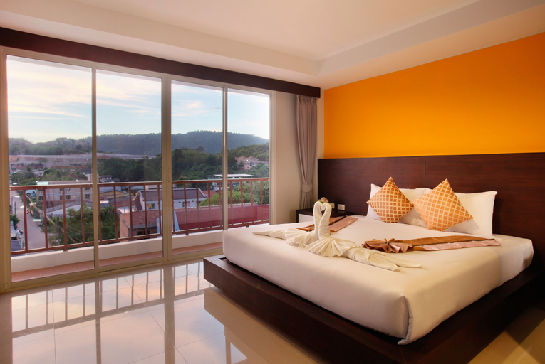 Bedroom 2, Nize Hotel, Phuket Island