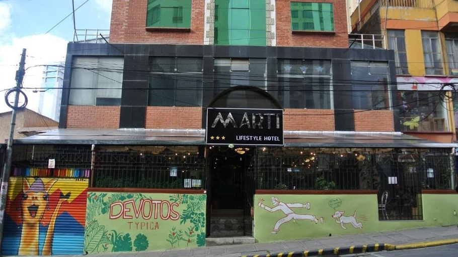 Exterior, Hotel Martí, Pedro Domingo Murillo