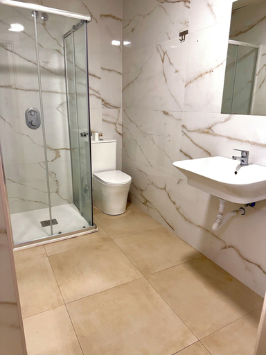 Bathroom 3, PALOMERAS Coliving & Coworking, Madrid