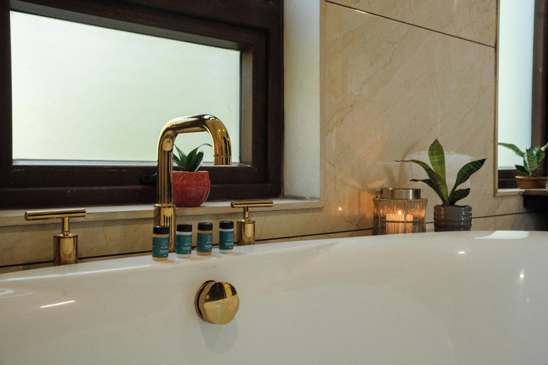 Bathroom 2, Staymaster Water Wave 3BR Villa, North Goa