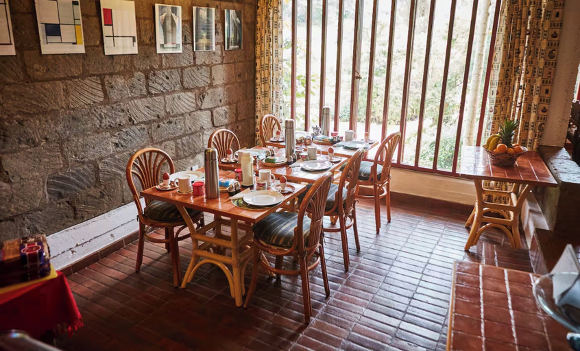 Food & Drinks, Villa Rock Stop Falls, Westlands