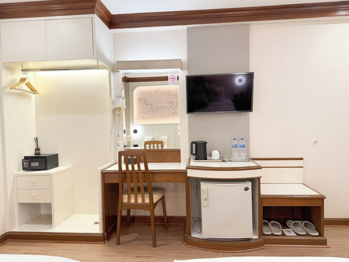 Others 4, Sakol Hotel, Hat Yai