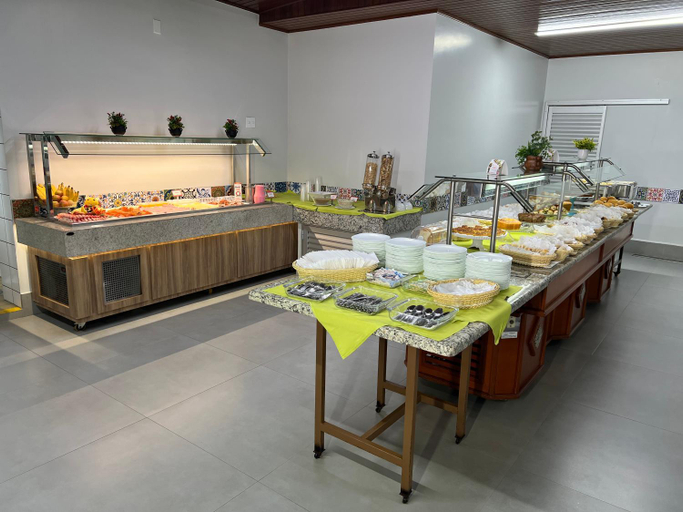 Food & Drinks 5, Hotel Roma direto com o Grupo diRoma com acesso ao Acqua Park e Cafe da manha, Caldas Novas