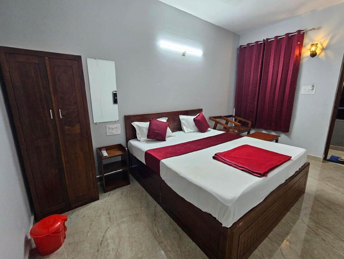 Room 4, AES Residency, Uttara Kannada