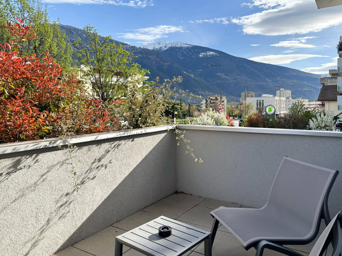 Others 5, Nonanteneuf Sierre, Sierre