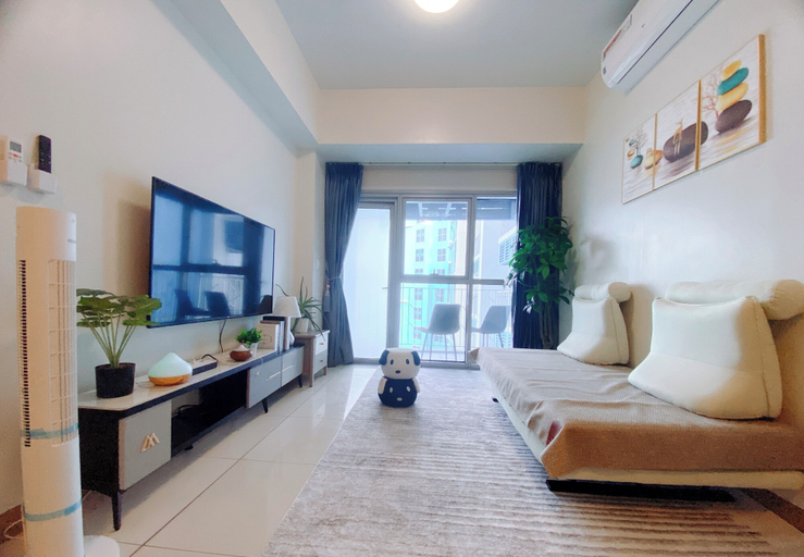 Room 4, Deluxe Apartment Balcony with Seaview, Parañaque