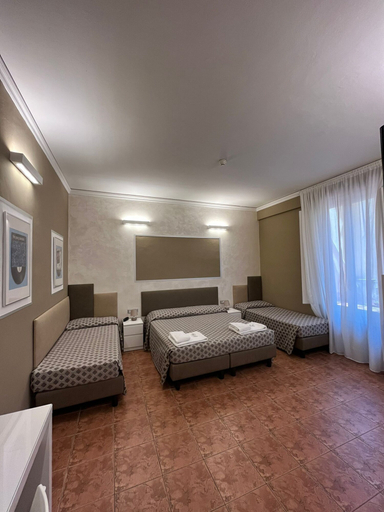 Bedroom 4, Hotel Alinari, Florence