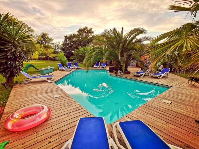 Sport & Beauty 2, Villa Hacienda 14 pers avec piscine chauffee, grand jardin, Messanges plage, Landes