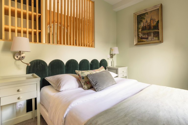 Bedroom 3, Hôtel d'Angleterre, Yvelines