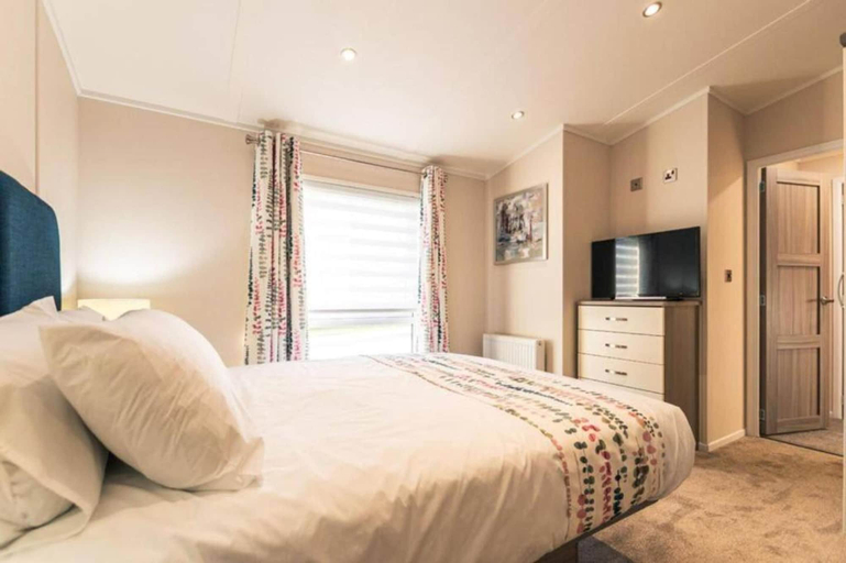 Room 2, Host Stay Woodland Jewel Lodge, East Riding of Yorkshire