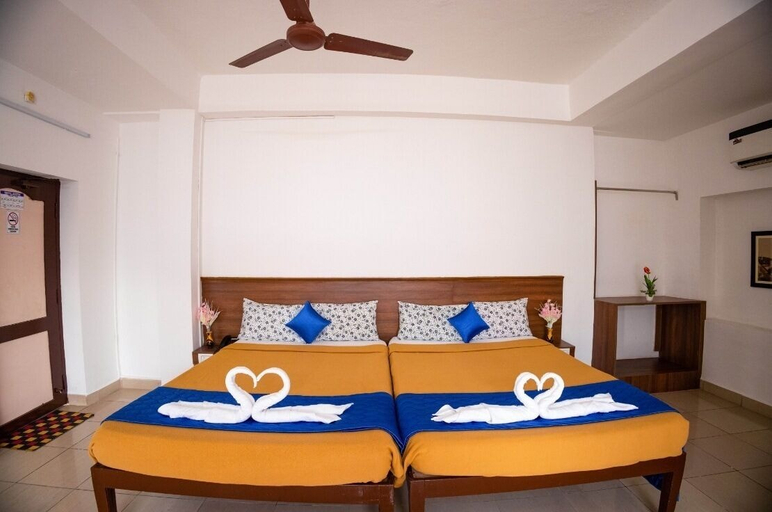 Room 3, Amman Cottage, Erode