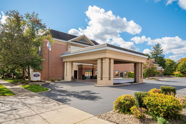 Others 1, Hampton Inn East Aurora, Erie