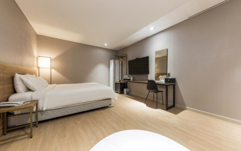 Bedroom 2, Daejeon Yuseong Top Cloud Hotel, Yuseong