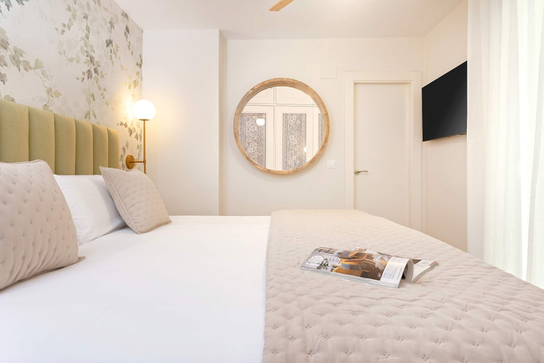 Bedroom 2, Bright 3bdroom Apartment in Granada. Recogidas III, Granada