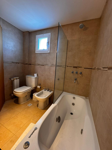Bathroom 3, Patagonia Hotel, Deseado