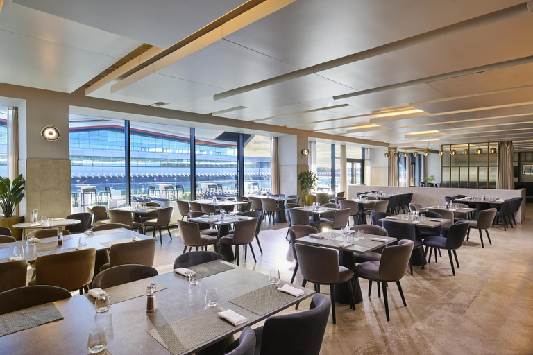 Food & Drinks 5, Hilton Garden Inn Silverstone, Northamptonshire