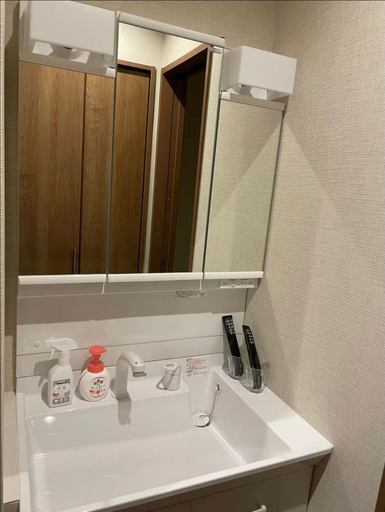 Bathroom 2, W&J Dream Stay, Osaka