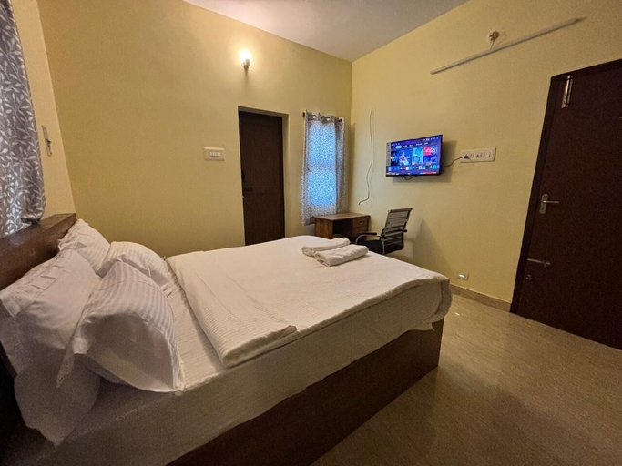 Room 4, Thamira Residency, Tirunelveli