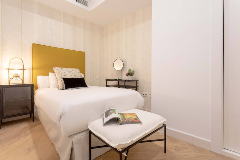 Room 5, Exclusive Apartment in City Center. Capiteles, Granada