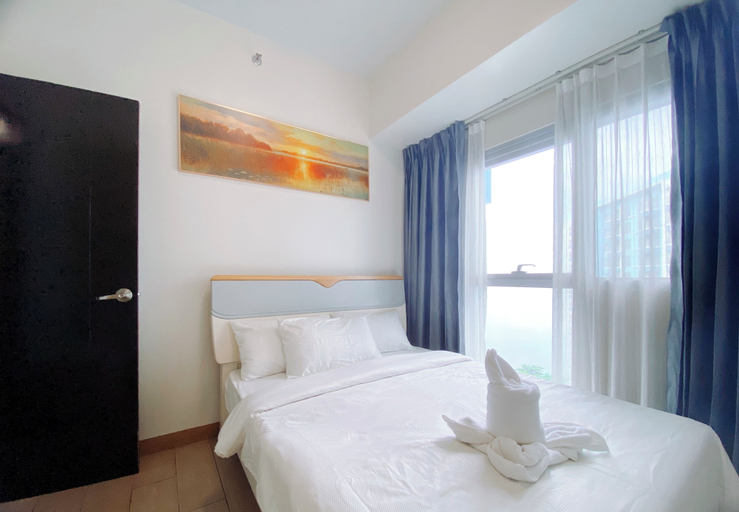 Room 3, Deluxe Apartment Balcony with Seaview, Parañaque