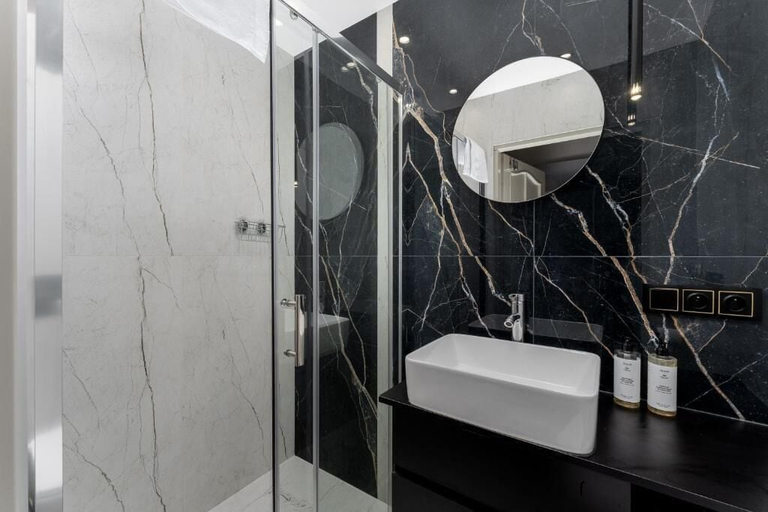 Bathroom 2, Malila Premium Apartments Sebastiana 27, Kraków City