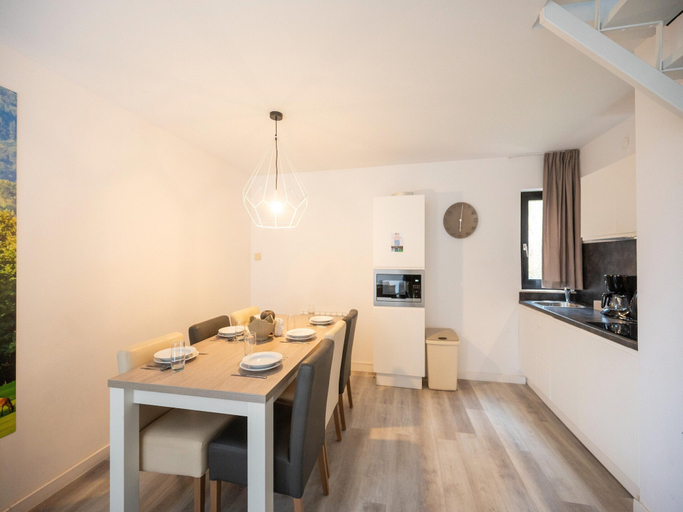 Dining 4, Peaceful 6-person Nature Stay, Hambachtal, Birkenfeld