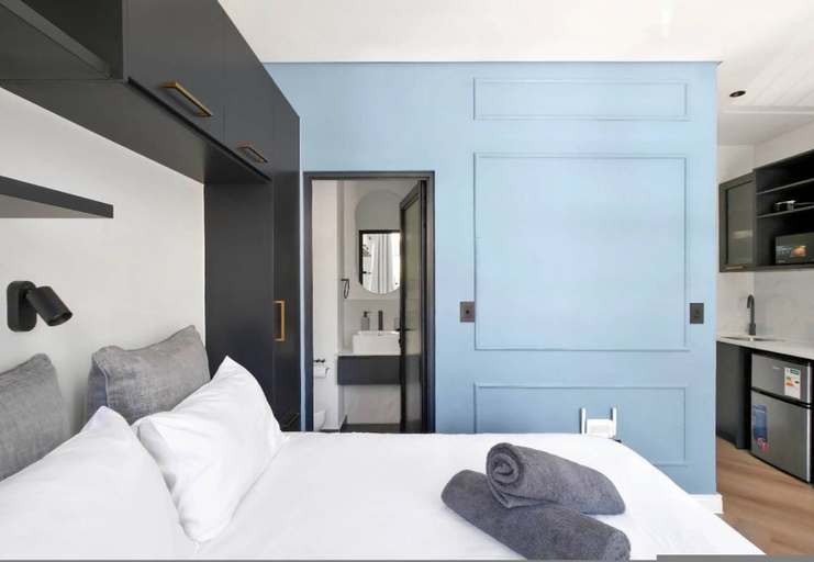 Room 4, Chic Valour Studio in De Waterkant, City of Cape Town