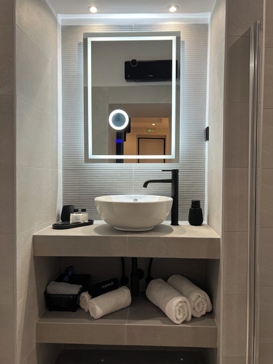 Bathroom 5, Apollonio Suites, Peloponnese
