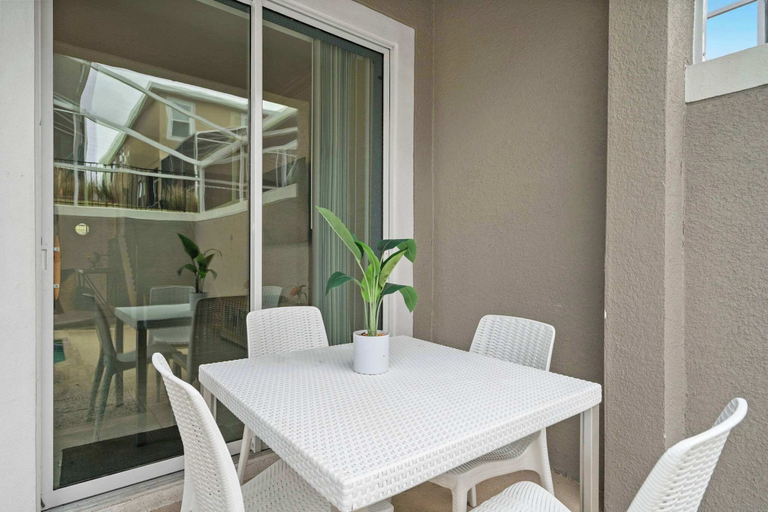 Interior 2, Gorgeous 5bed TH Close to Disney, Water Park, Osceola