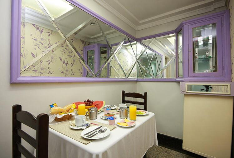 Food & Drinks, L'amour Hotel, Rio de Janeiro