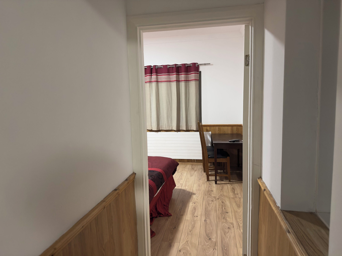 Others 5, Dharma Lodge, London