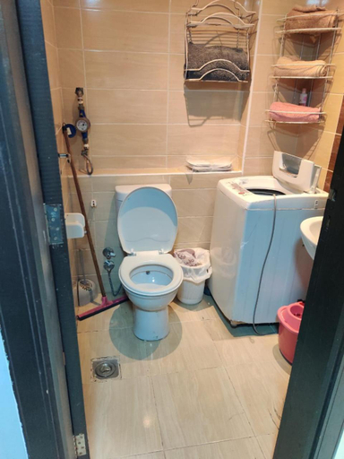 Bathroom 3, Florenza khamsin compound unit g4, Al-Ghurdaqah