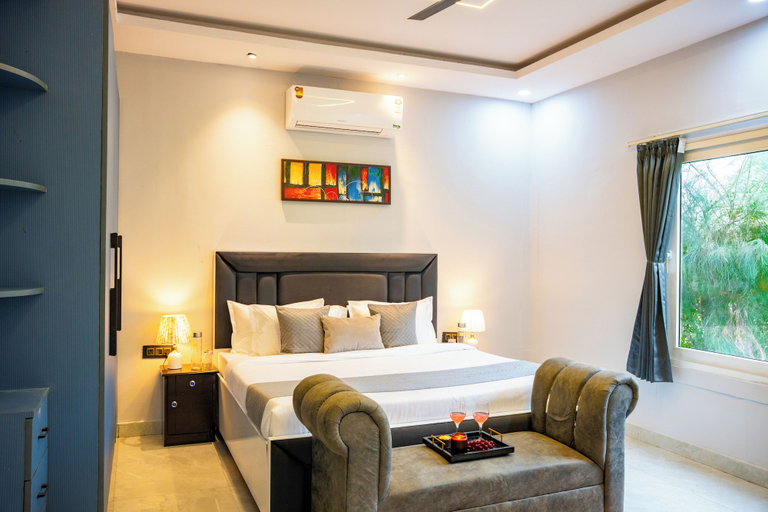 Room 3, Alaya Stays Aurea 4 BHK Farm With Pool, Gautam Buddha Nagar