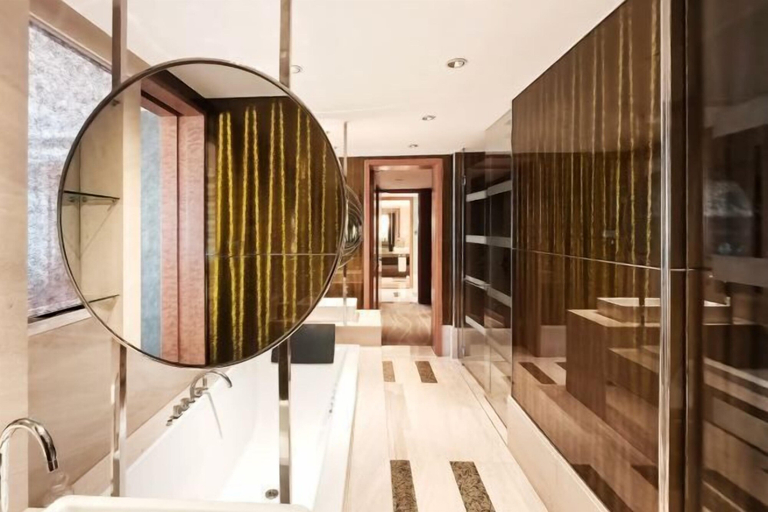 Bathroom 4, Beijing International Hotel, Beijing