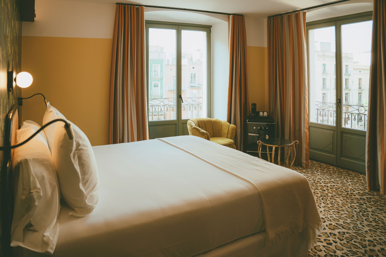 Bedroom 4, Hotel Divino by Fimedhotels, Girona