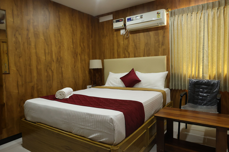 Room 2, SVS Grand, Dindigul