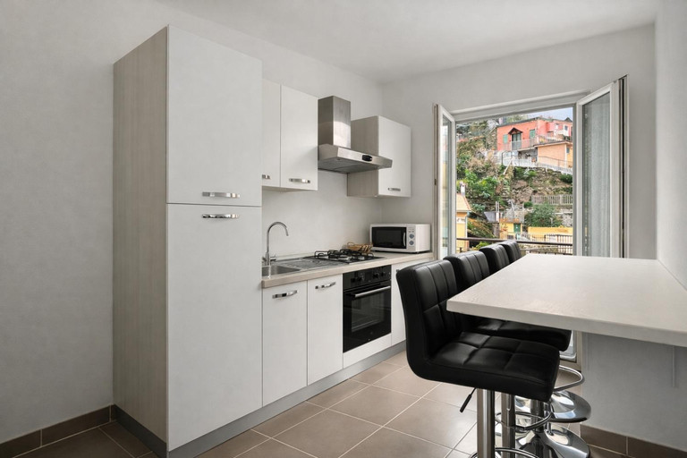Others 5, Vernazza Central Apartments, La Spezia