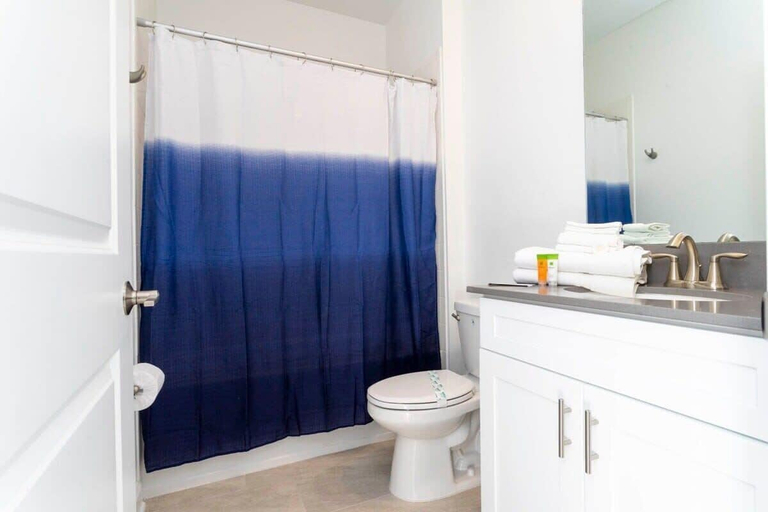 Bathroom 3, Super Luxury Modern Home, Prime Location, Osceola