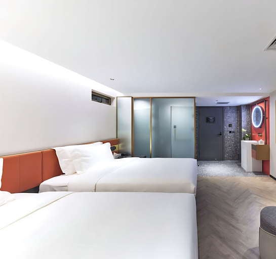 Room 5, Life Style, Wouri