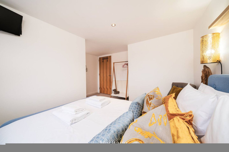 Room 2, The Hideaway Cosy Seaside Getaway in Stonehaven, Aberdeenshire
