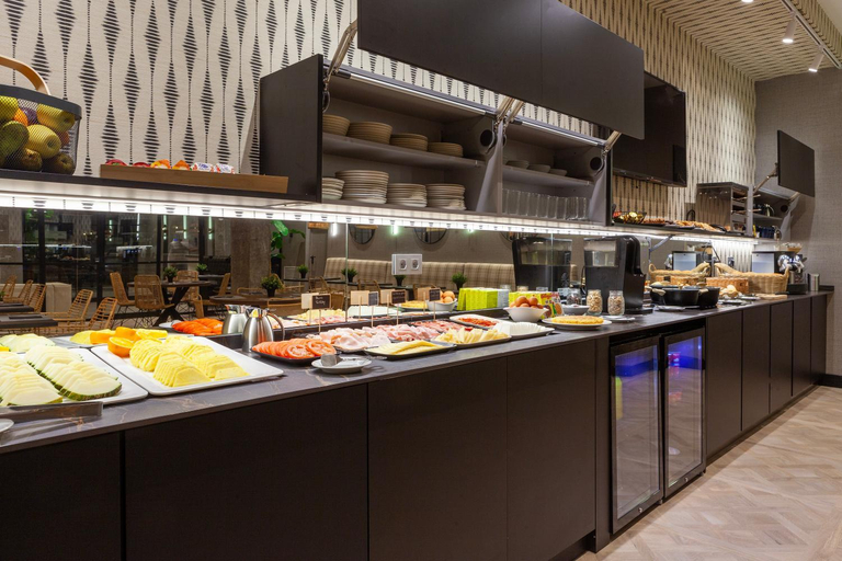 Food & Drinks 5, THE APARTMENT by assethoteles, Madrid