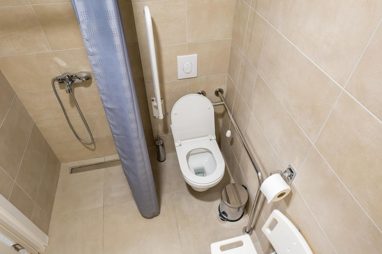 Bathroom 2, Hotel Verde
