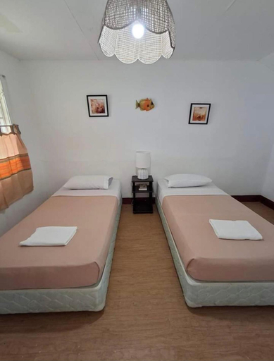 Others 4, Cabua-an Beach Resort, Mambajao