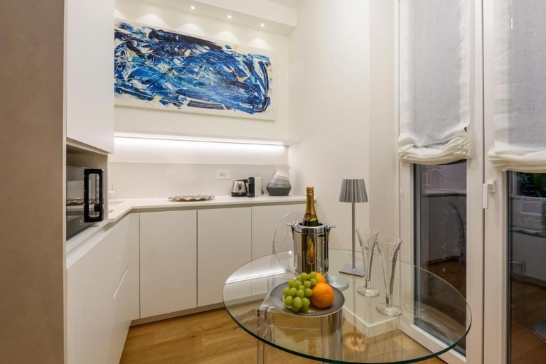 Private kitchen, Gian Giacomo Mora Raffinato monolocale, Milano